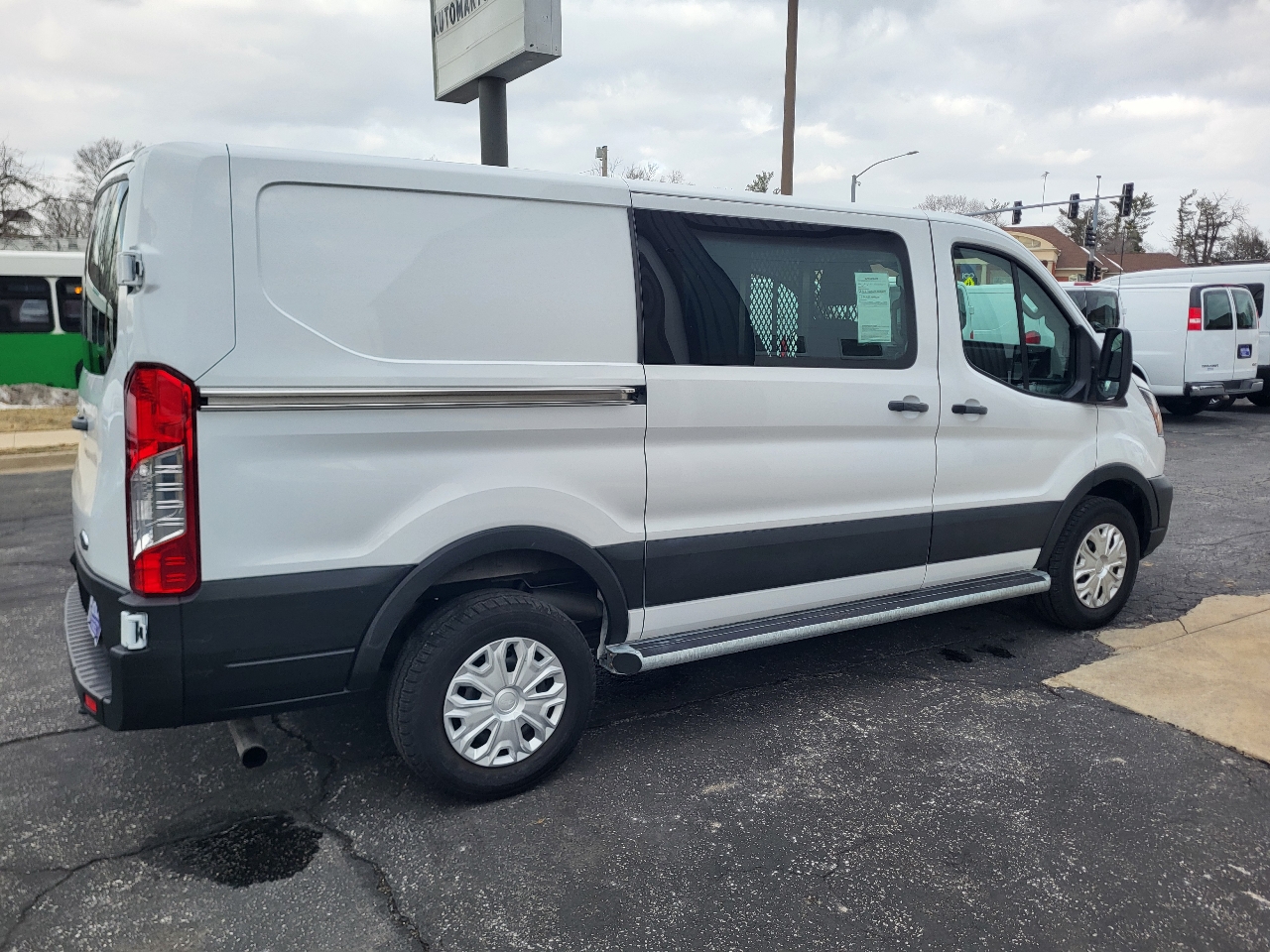 Ford Transit 250 Van 2024