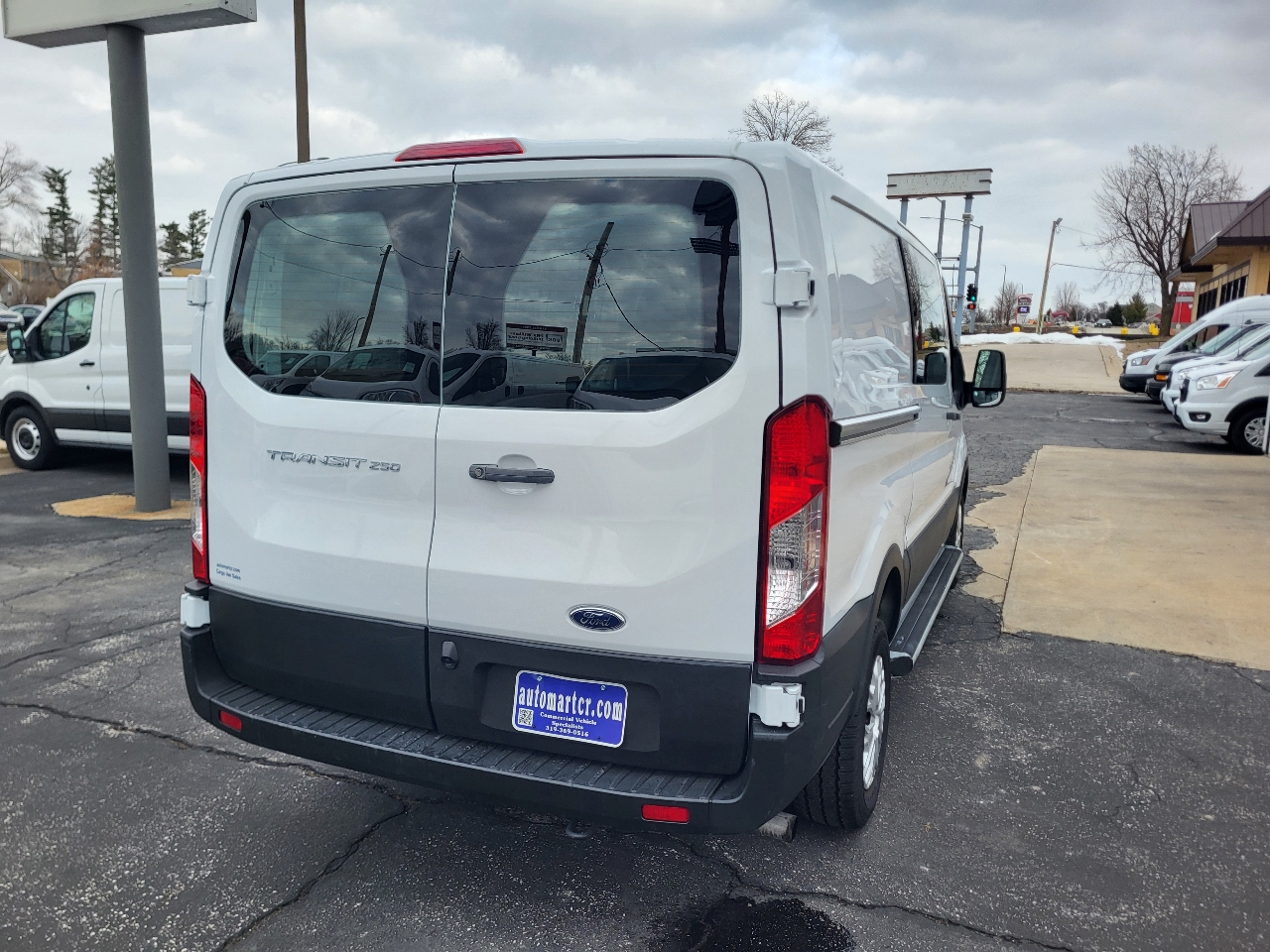 Ford Transit 250 Van 2024