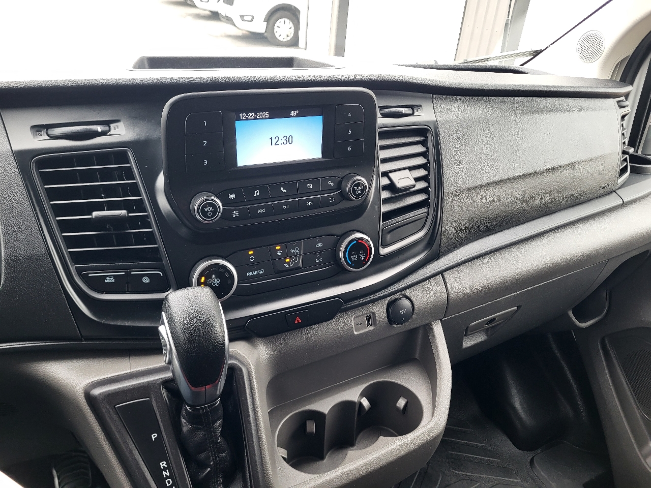 Ford Transit 250 Van 2024