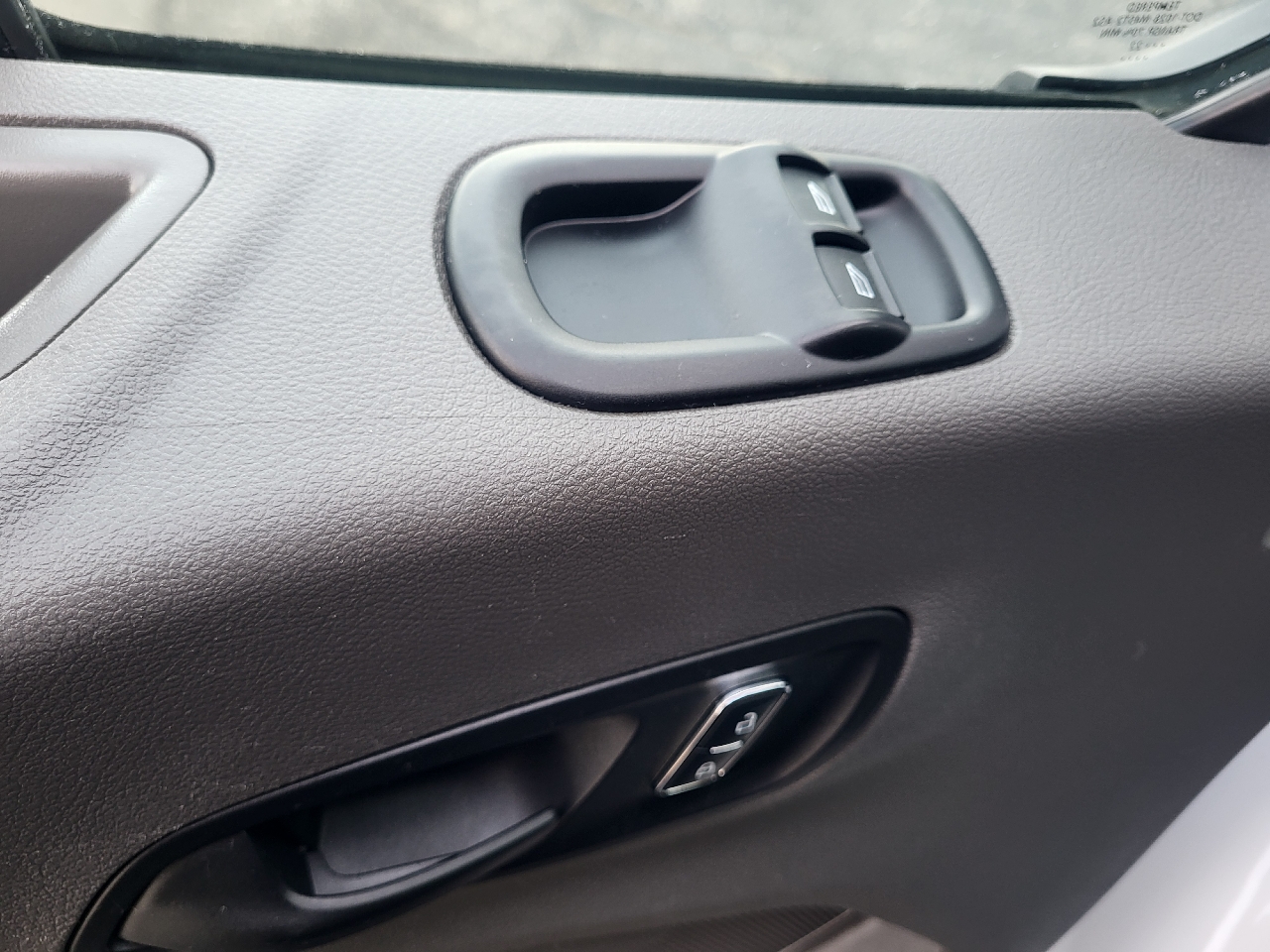 Ford Transit 350 Wagon Med. Roof XLT w/Sliding Pass. 148-in. WB 2022