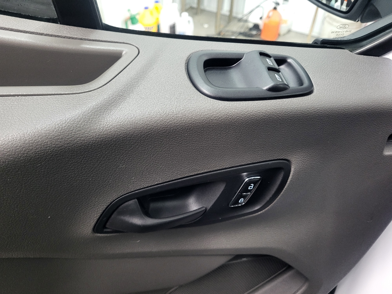 Ford Transit 350 Wagon Low Roof XLT w/Sliding Pass. 148-in. WB 2023