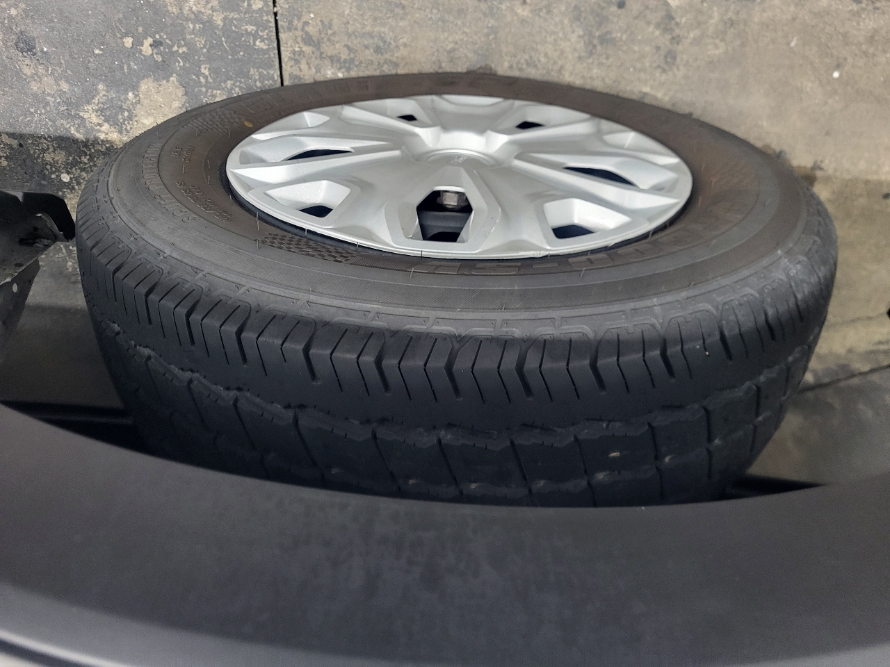 Ford Transit 350 Wagon Low Roof XLT w/Sliding Pass. 148-in. WB 2023