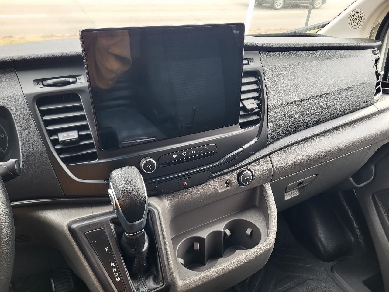 Ford Transit 250 Van Low Roof w/Sliding Pass. 130-in. WB 2022