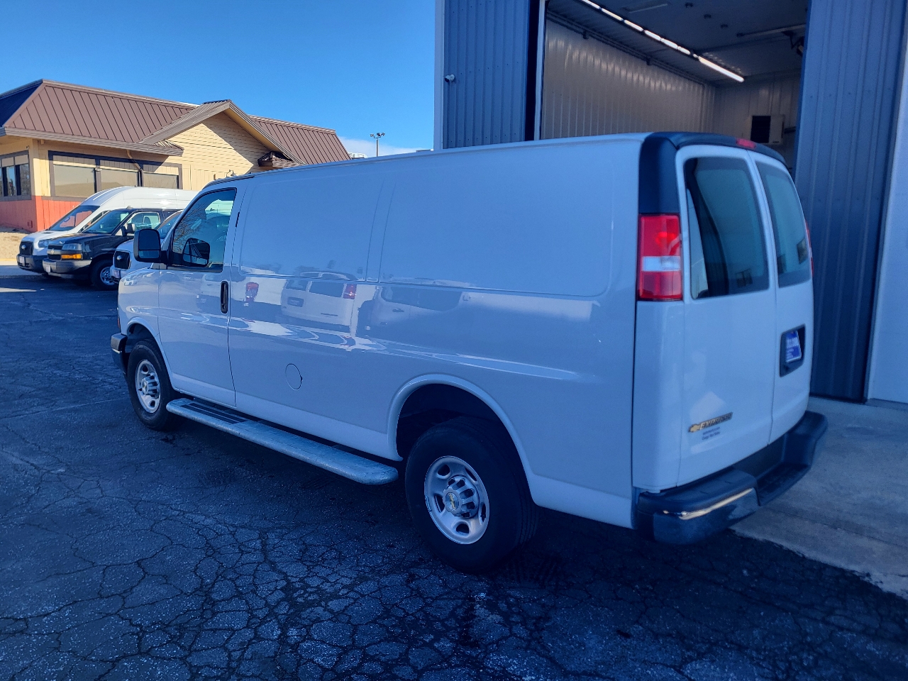 Chevrolet Express 2500 Cargo 2024