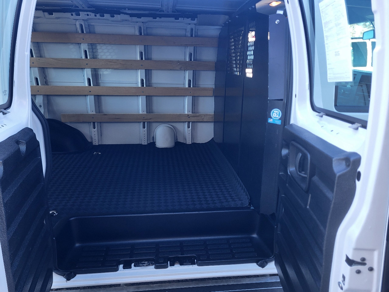 Chevrolet Express 2500 Cargo 2024