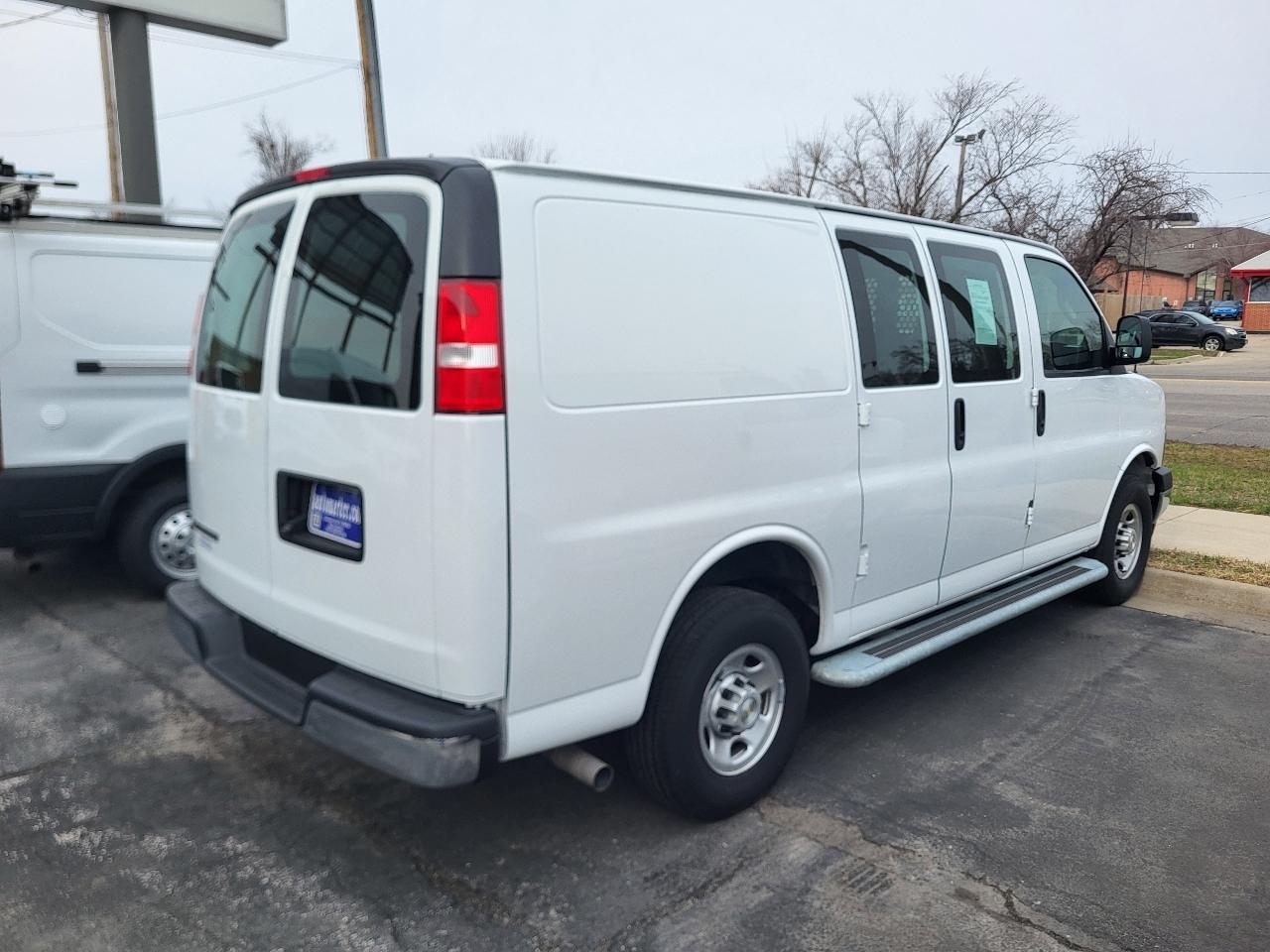 Chevrolet Express 2500 Cargo 2024