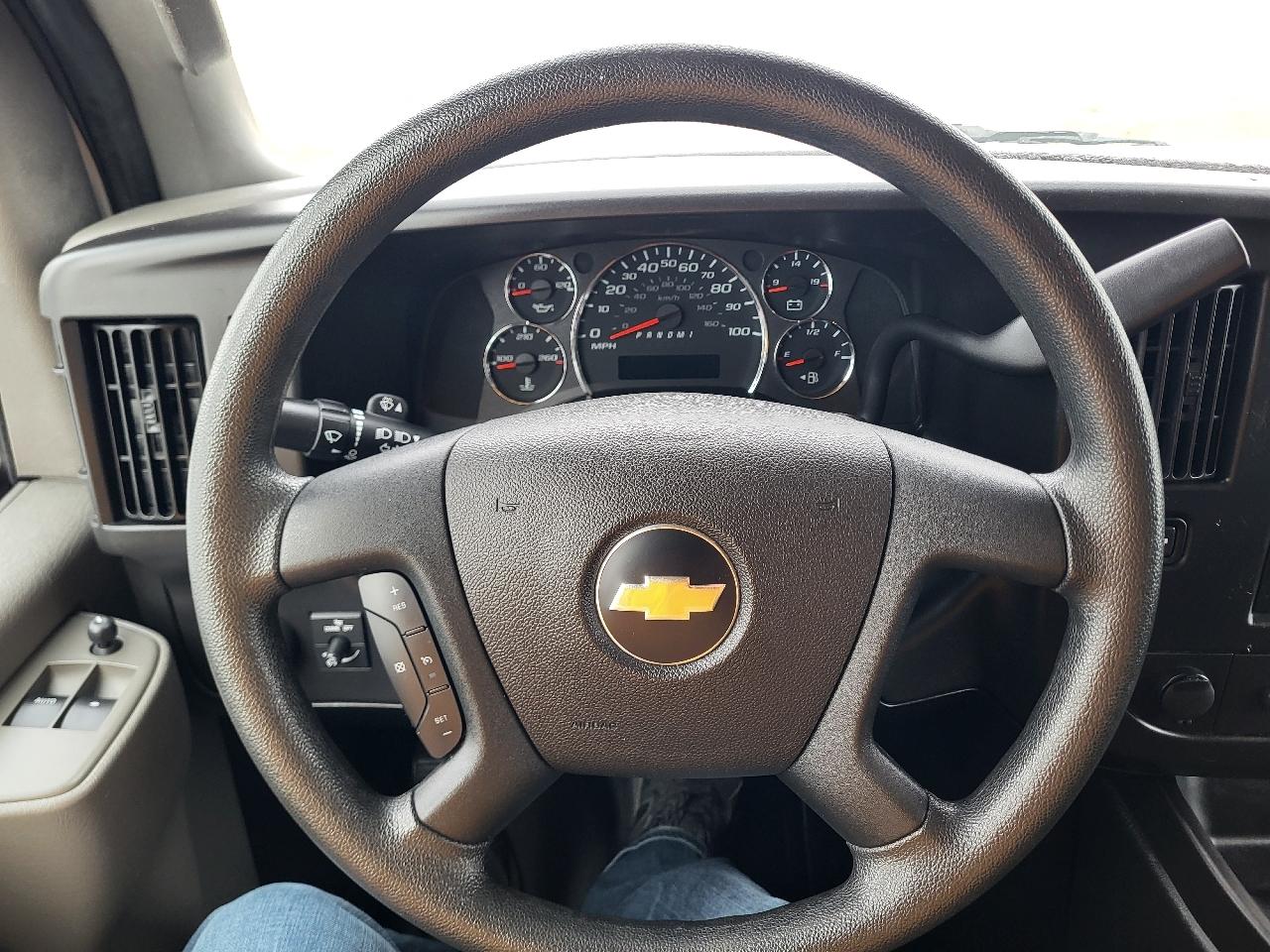 Chevrolet Express 2500 Cargo 2024