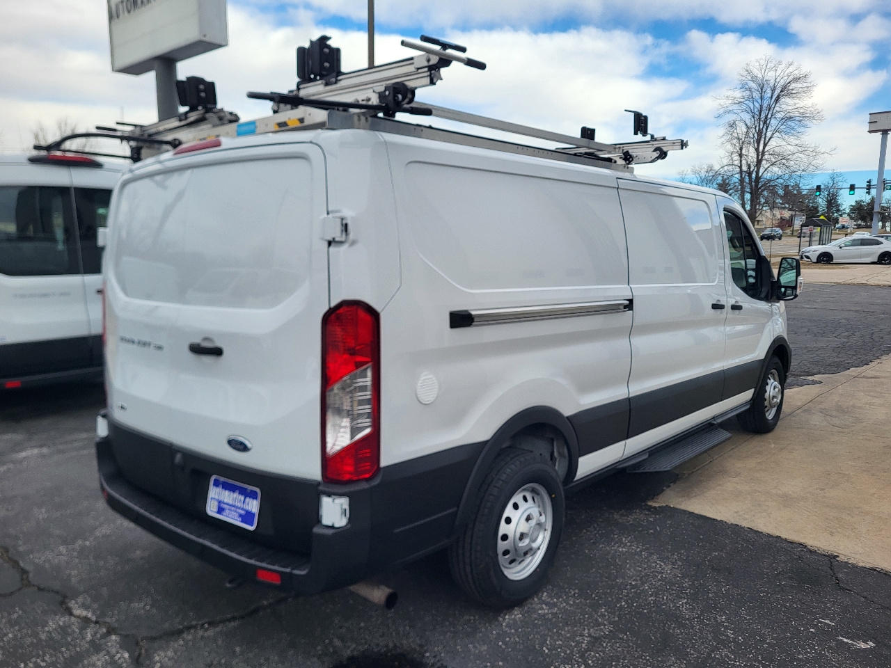 Ford Transit 150 Van Low Roof w/Sliding Pass. 148-in. WB 2021