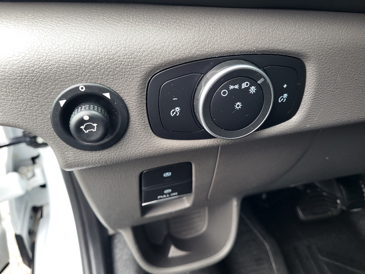 Ford Transit 150 Van Low Roof w/Sliding Pass. 148-in. WB 2021