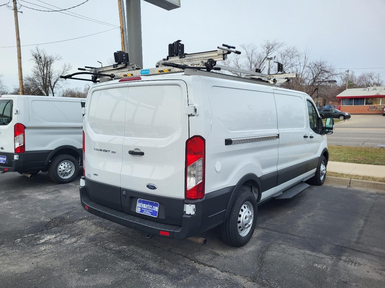 Ford Transit 150 Van Low Roof w/Sliding Pass. 148-in. WB 2021