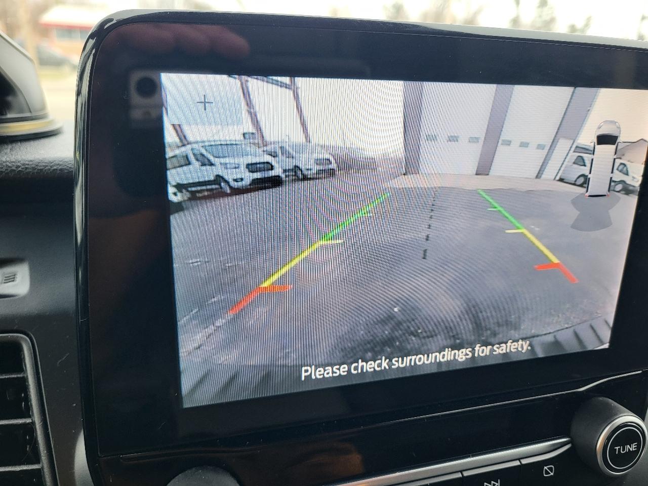 Ford Transit 150 Van Low Roof w/Sliding Pass. 148-in. WB 2021