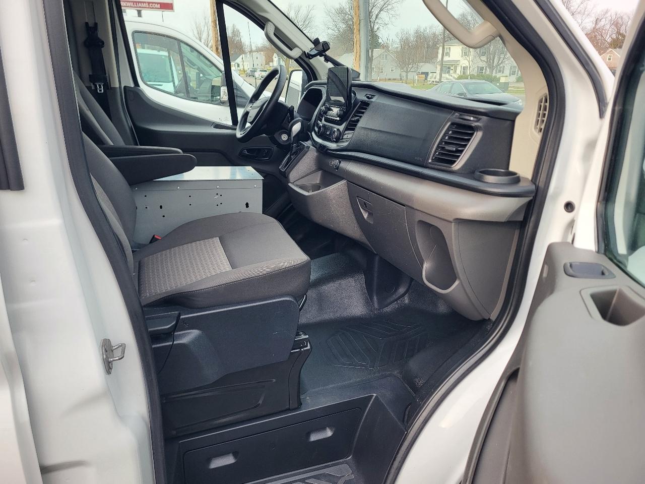 Ford Transit 150 Van Low Roof w/Sliding Pass. 148-in. WB 2021