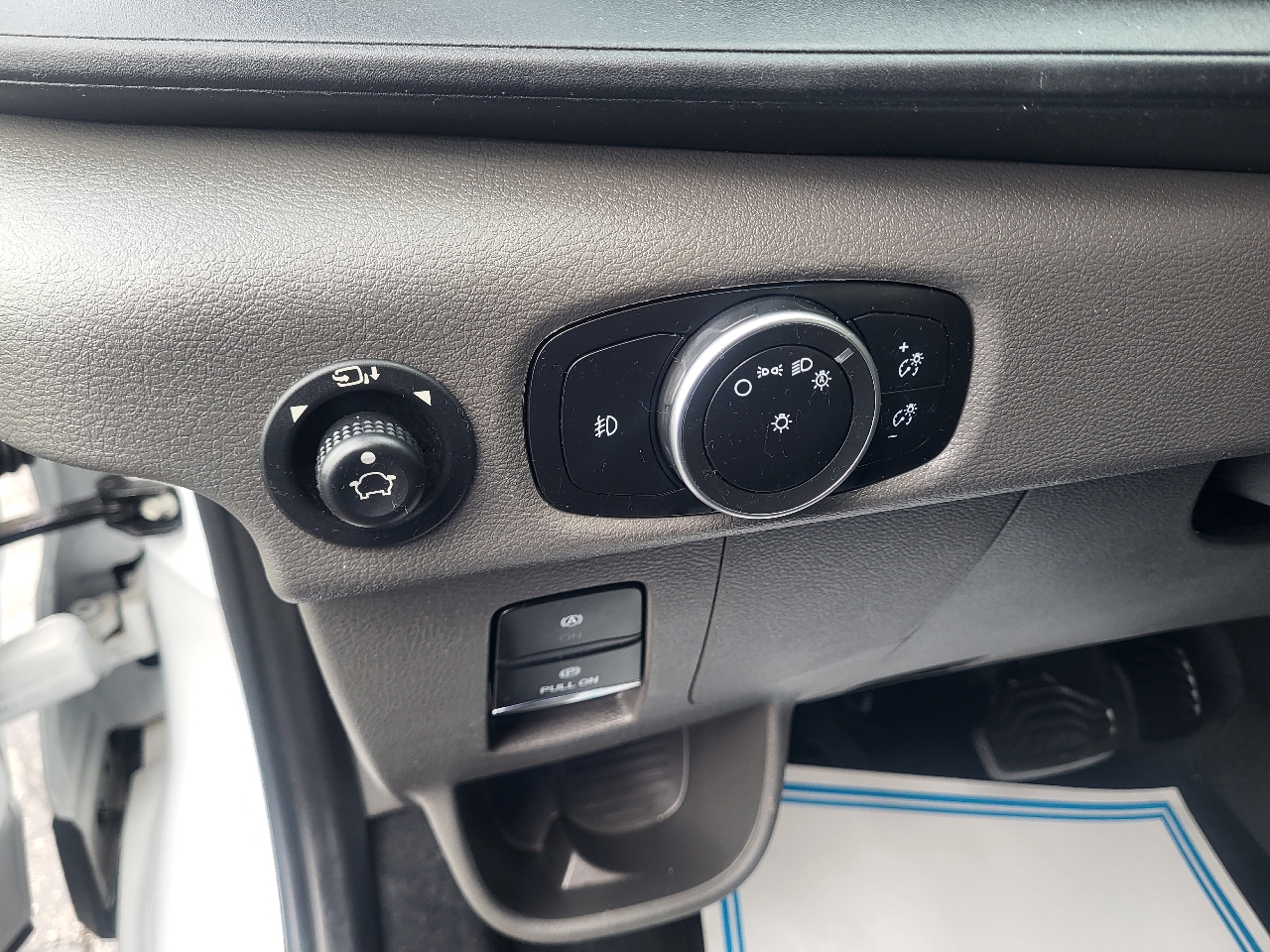 Ford Transit 350 Wagon Low Roof XLT w/Sliding Pass. 148-in. WB 2023