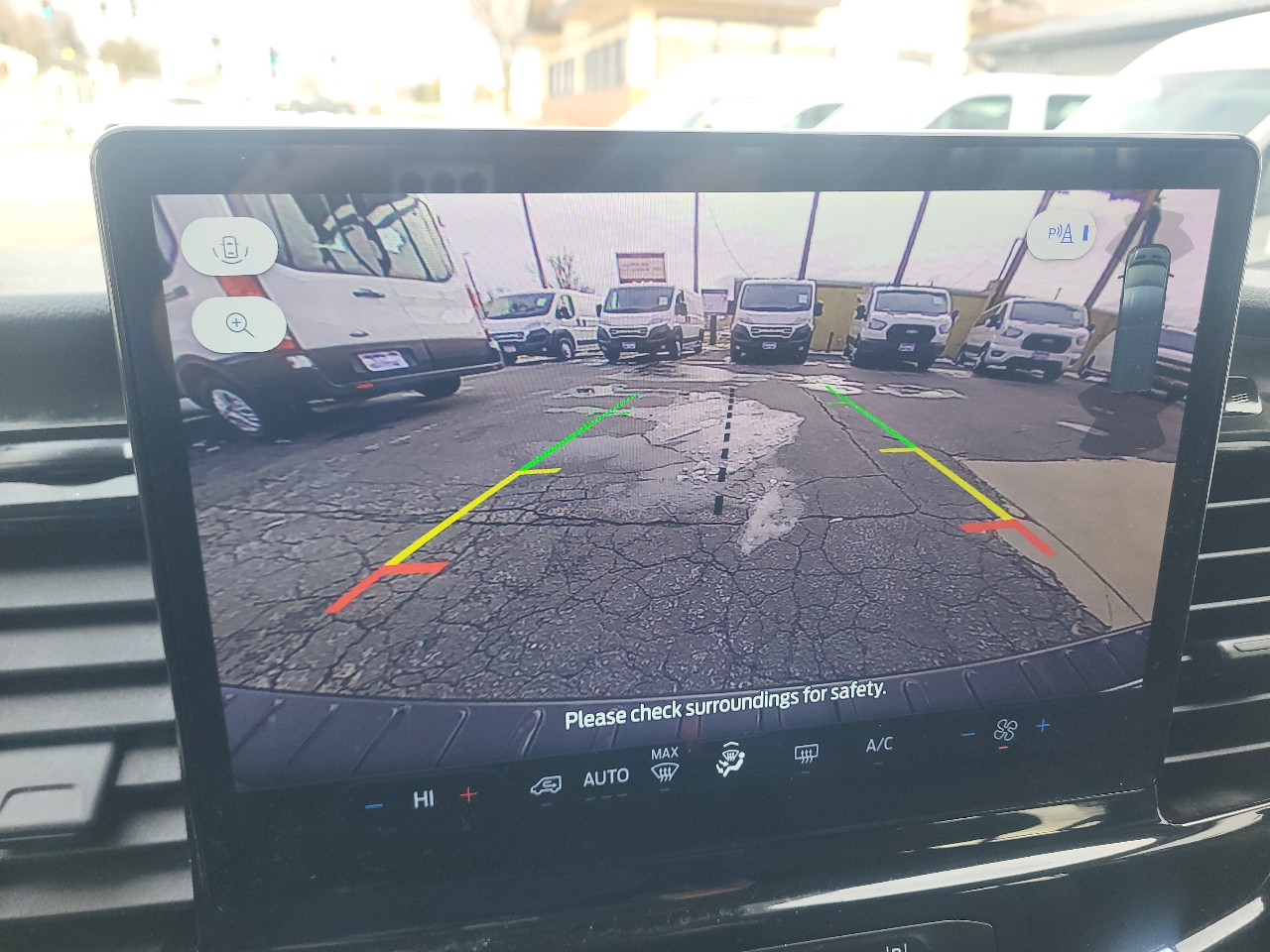 Ford Transit 350 Wagon Low Roof XLT w/Sliding Pass. 148-in. WB 2023