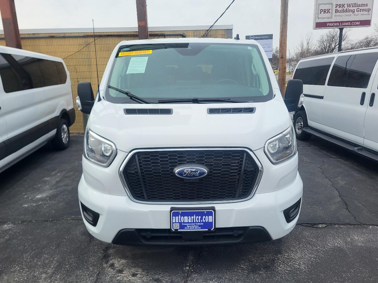 Ford Transit 350 Wagon Low Roof XLT w/Sliding Pass. 148-in. WB 2023