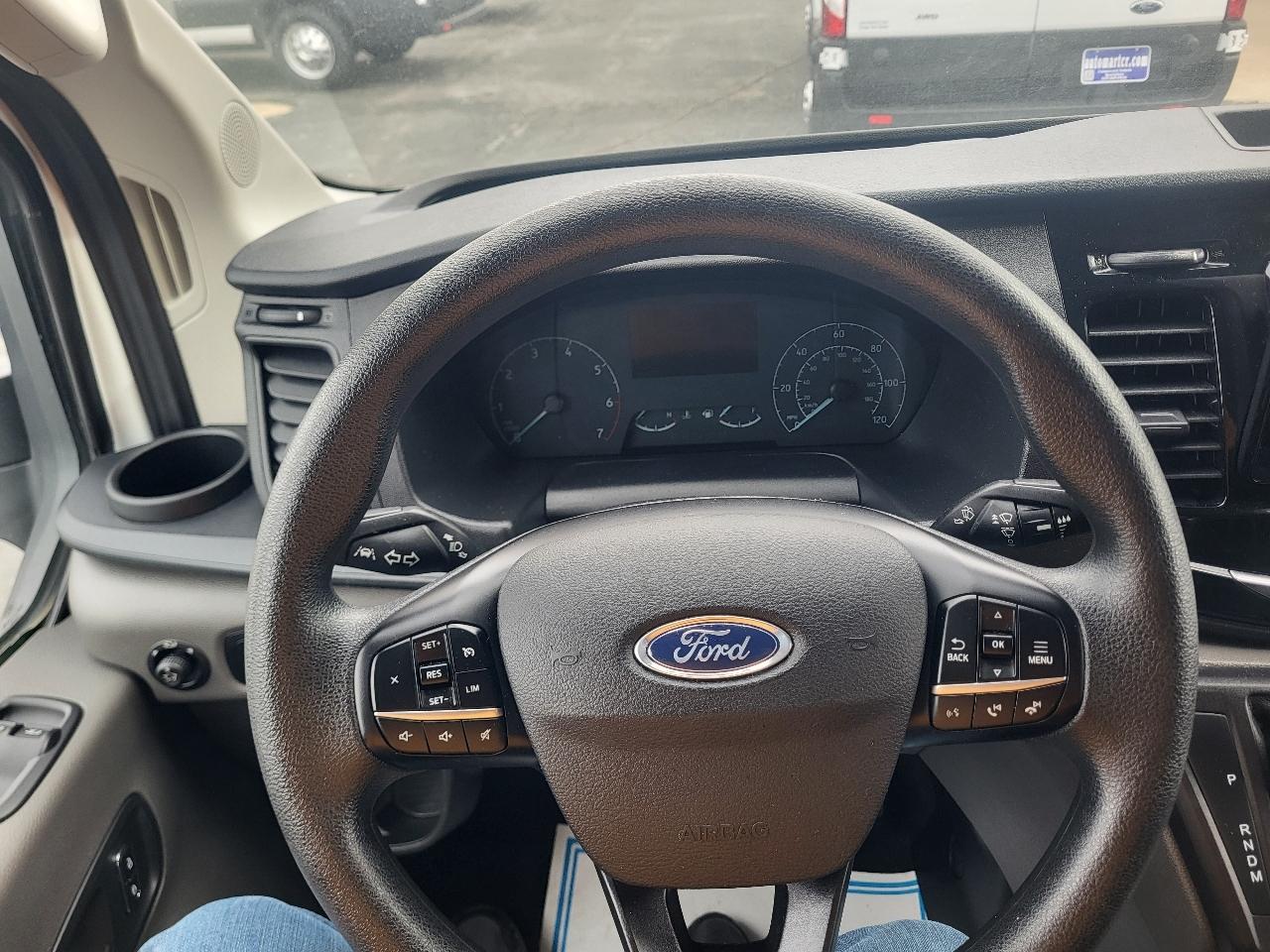 Ford Transit 350 Wagon Low Roof XLT w/Sliding Pass. 148-in. WB 2023