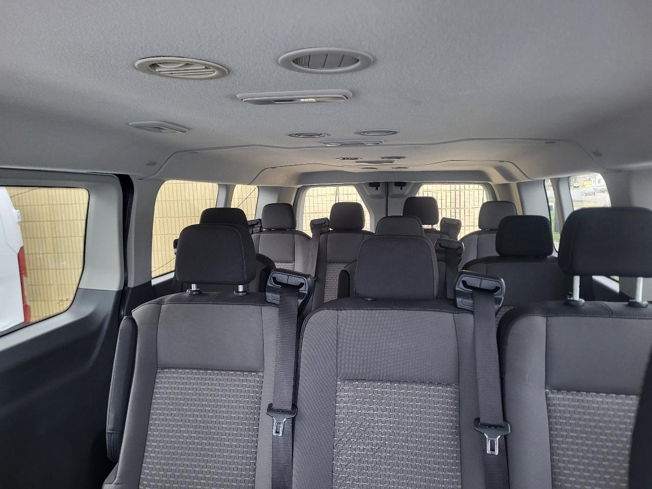 Ford Transit 350 Wagon Low Roof XLT w/Sliding Pass. 148-in. WB 2023