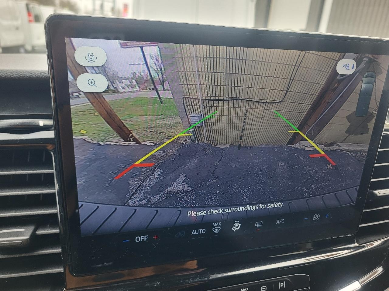 Ford Transit 350 Wagon Low Roof XLT w/Sliding Pass. 148-in. WB 2023