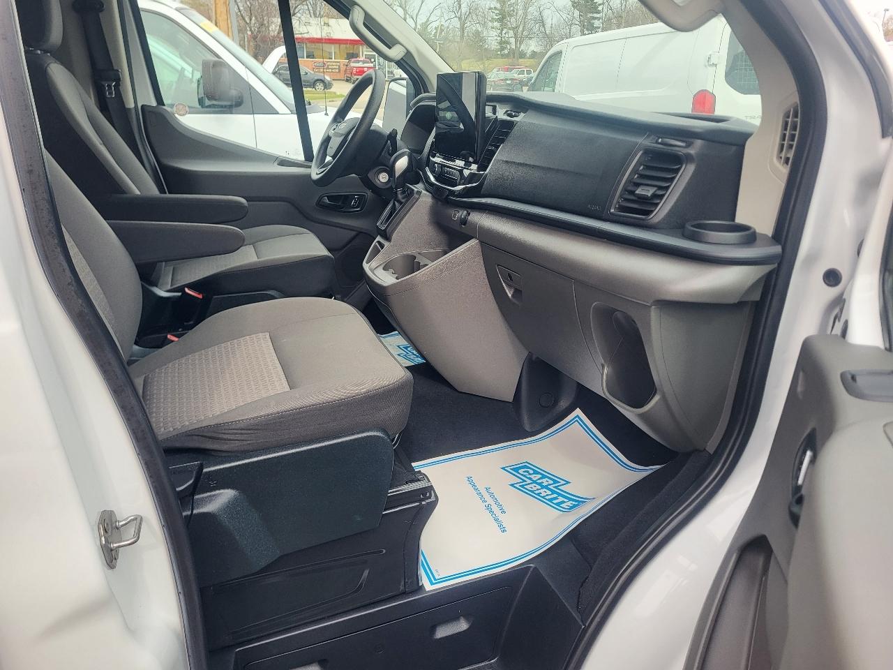 Ford Transit 350 Wagon Low Roof XLT w/Sliding Pass. 148-in. WB 2023