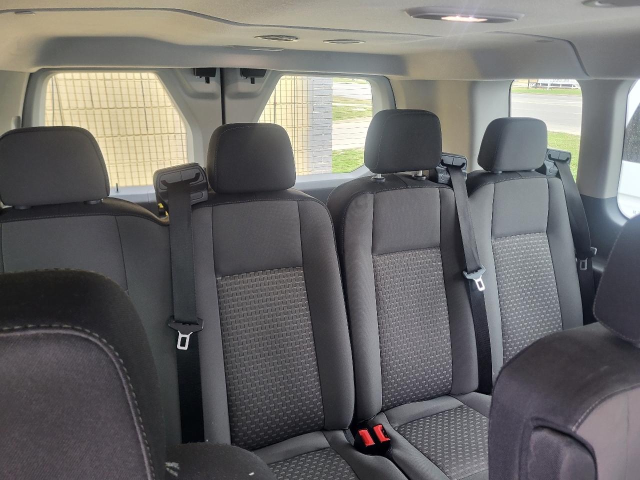 Ford Transit 350 Wagon Low Roof XLT w/Sliding Pass. 148-in. WB 2023