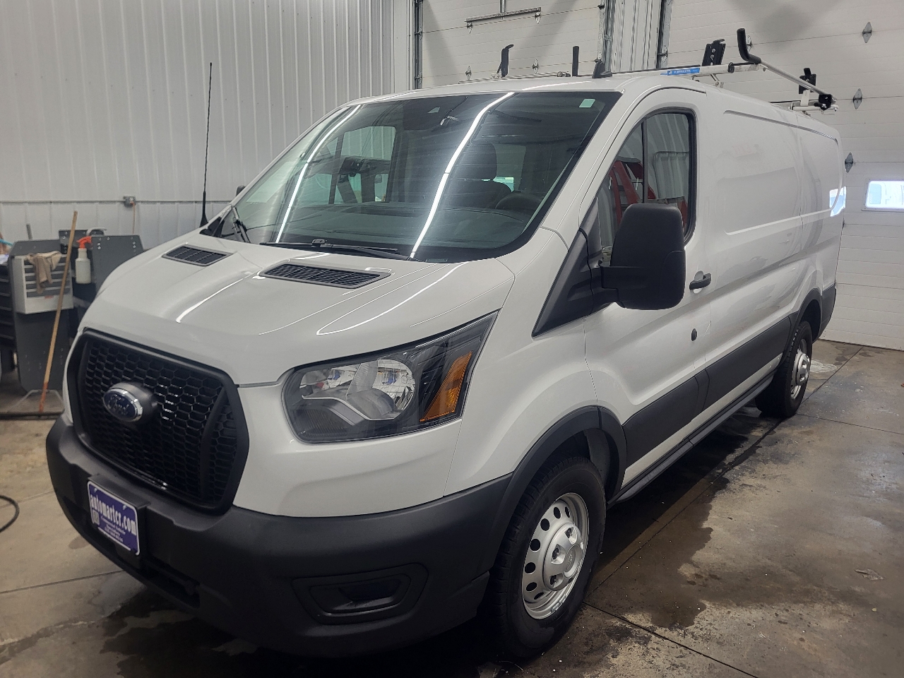 Ford Transit 150 Van Low Roof w/Sliding Pass. 130-in. WB 2023