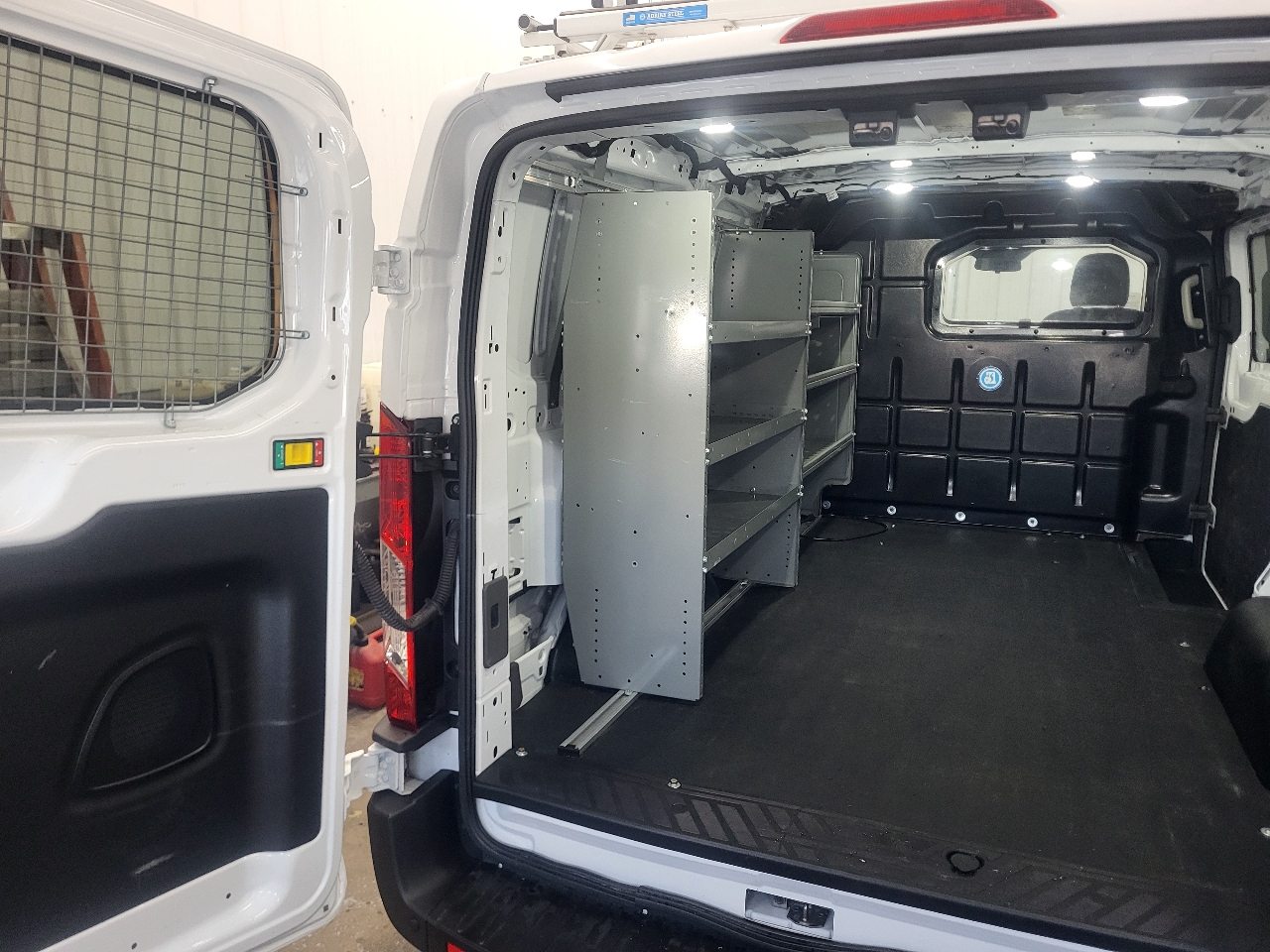 Ford Transit 150 Van Low Roof w/Sliding Pass. 130-in. WB 2023