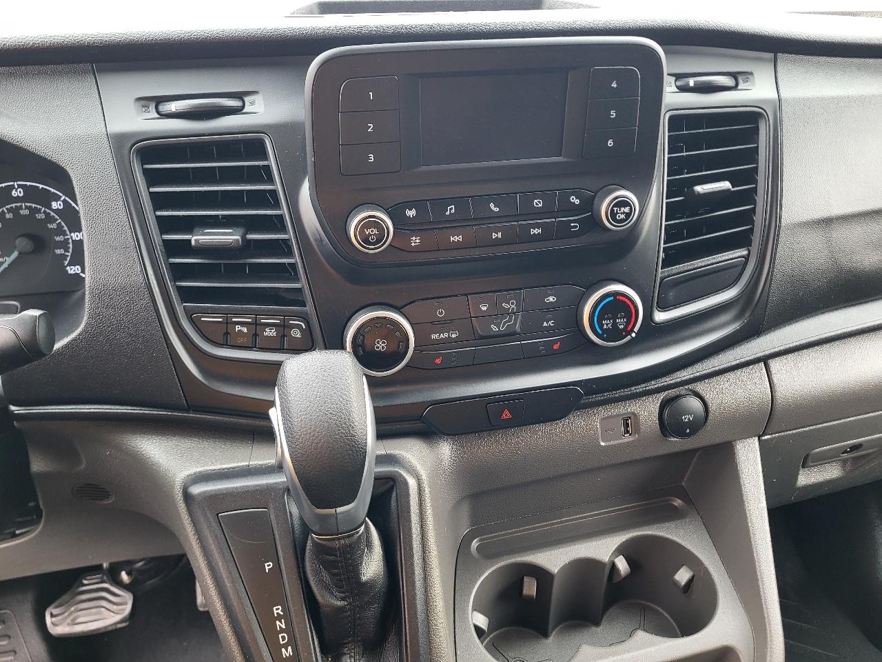 Ford Transit 150 Van Low Roof w/Sliding Pass. 130-in. WB 2023