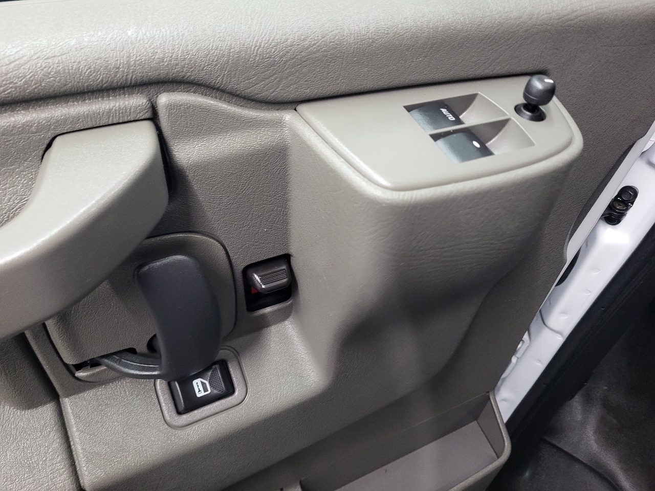 Chevrolet Express LS 3500 Extended 2023