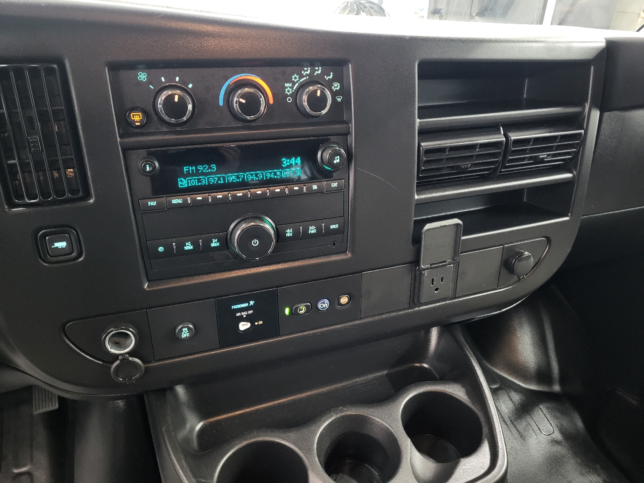 Chevrolet Express LS 3500 Extended 2023