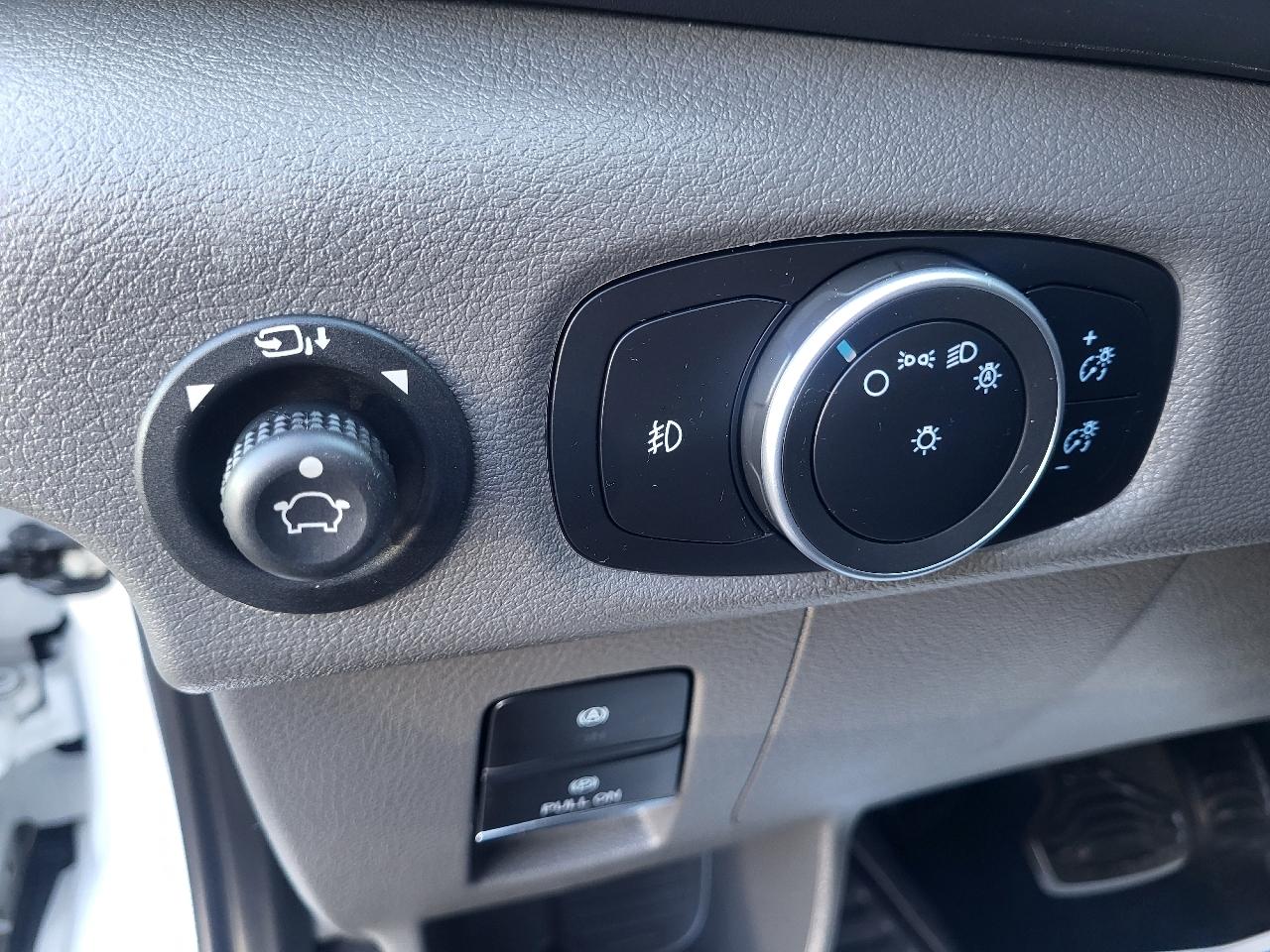 Ford Transit 350 Wagon Low Roof XLT w/Sliding Pass. 148-in. WB 2023