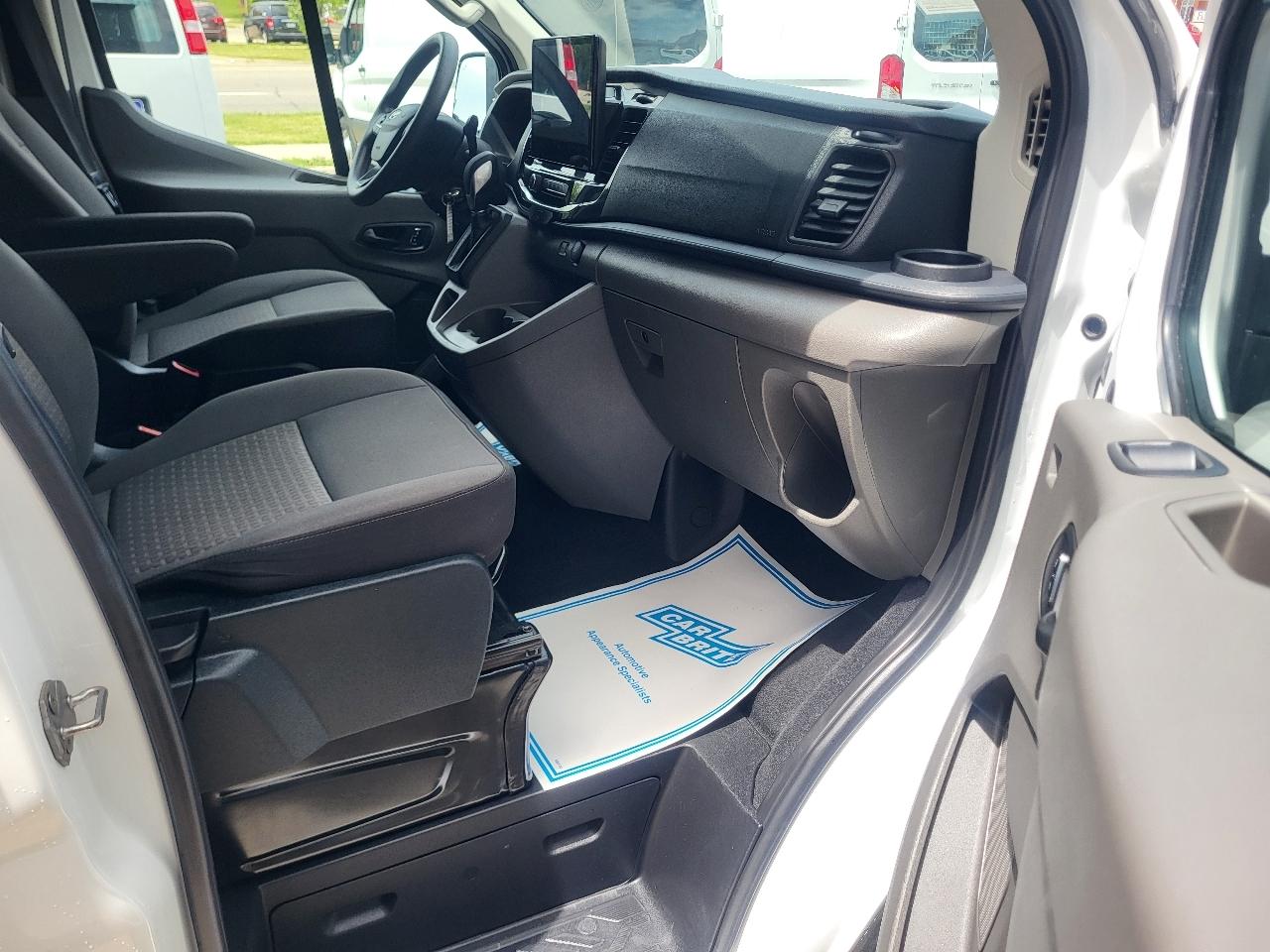 Ford Transit 350 Wagon Low Roof XLT w/Sliding Pass. 148-in. WB 2023