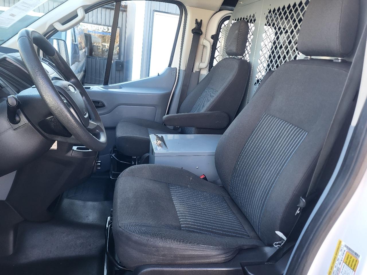 Ford Transit 250 Van Low Roof 60/40 Pass. 148-in. WB 2019