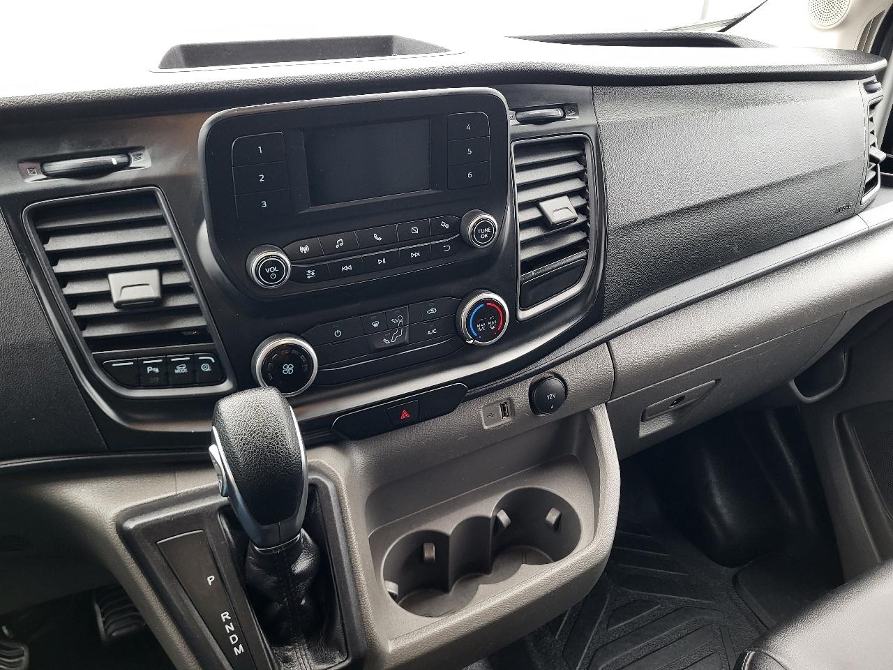 Ford Transit 250 Van Med. Roof w/Sliding Pass. 148-in. WB 2023