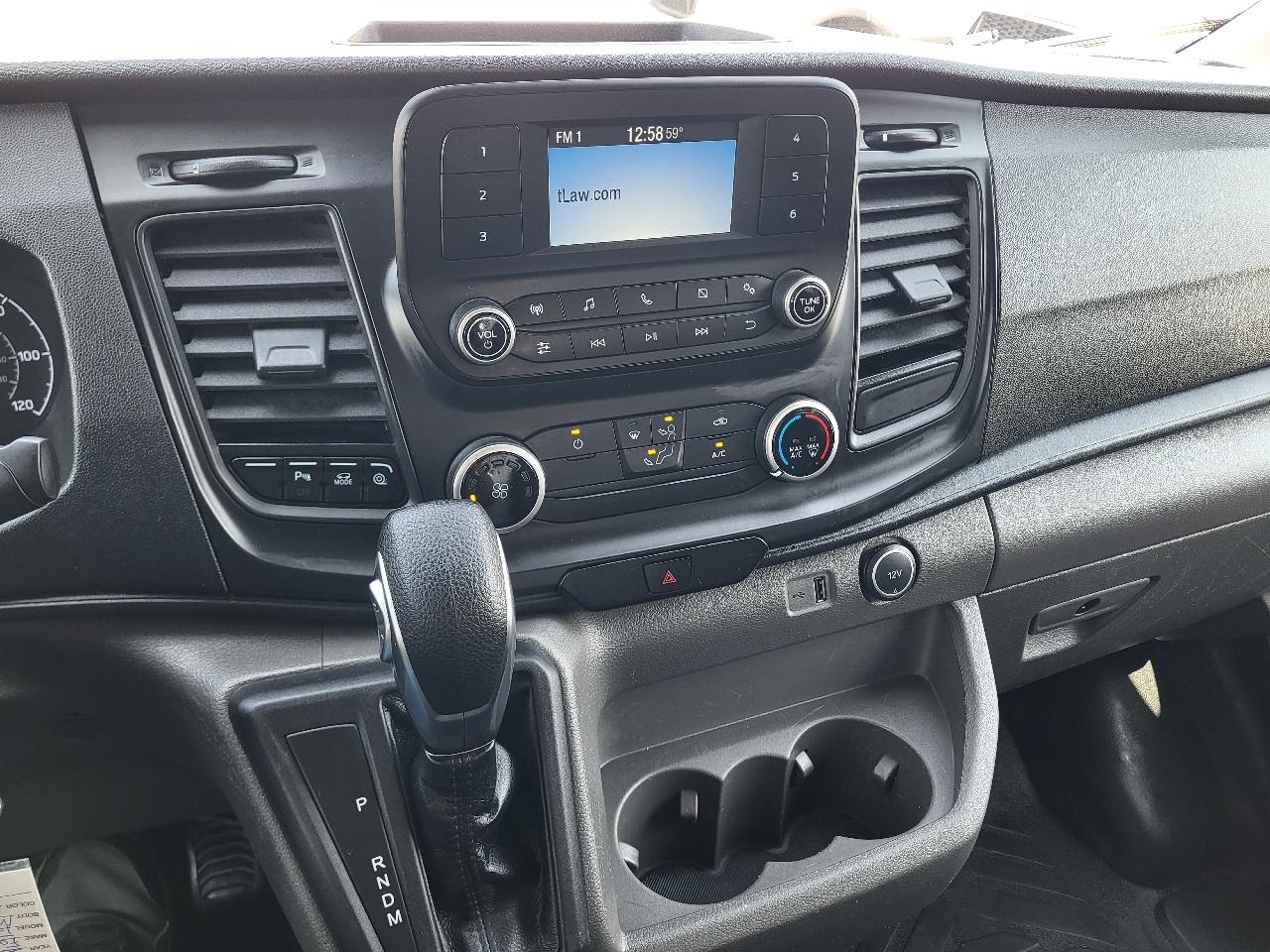 Ford Transit 250 Van Med. Roof w/Sliding Pass. 148-in. WB 2020