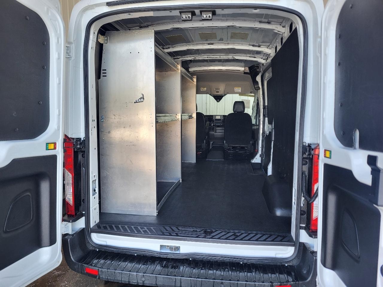Ford Transit 250 Van Med. Roof w/Sliding Pass. 148-in. WB 2023