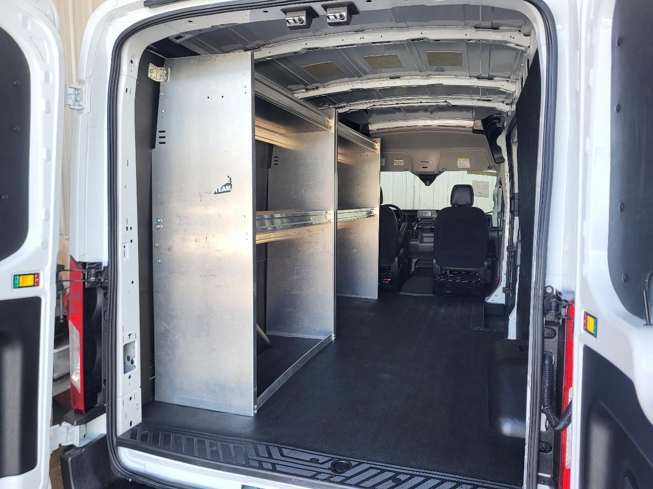 Ford Transit 250 Van Med. Roof w/Sliding Pass. 148-in. WB 2023