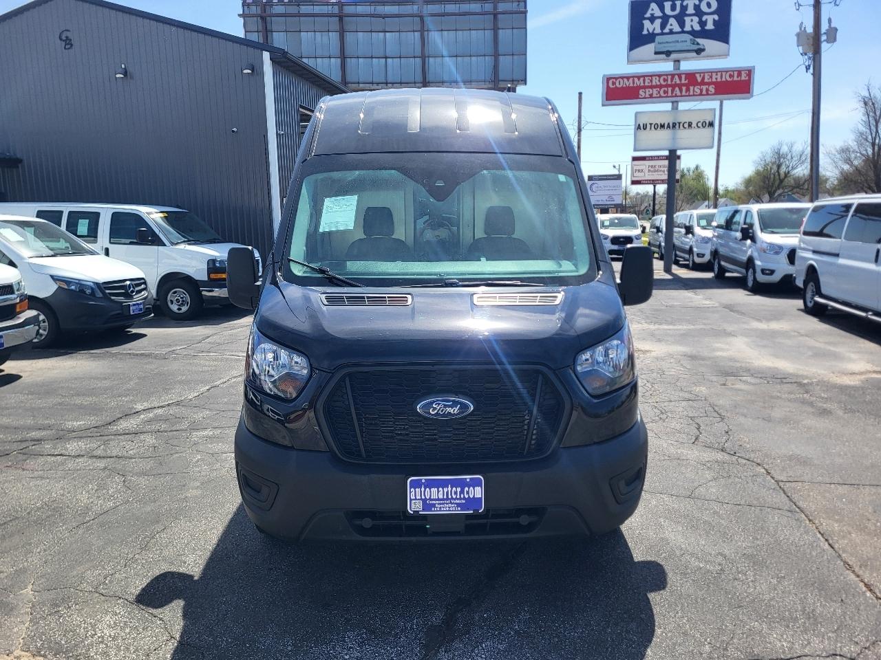 Ford Transit 250 Van High Roof w/Sliding Pass. 148-in. WB EL 2023