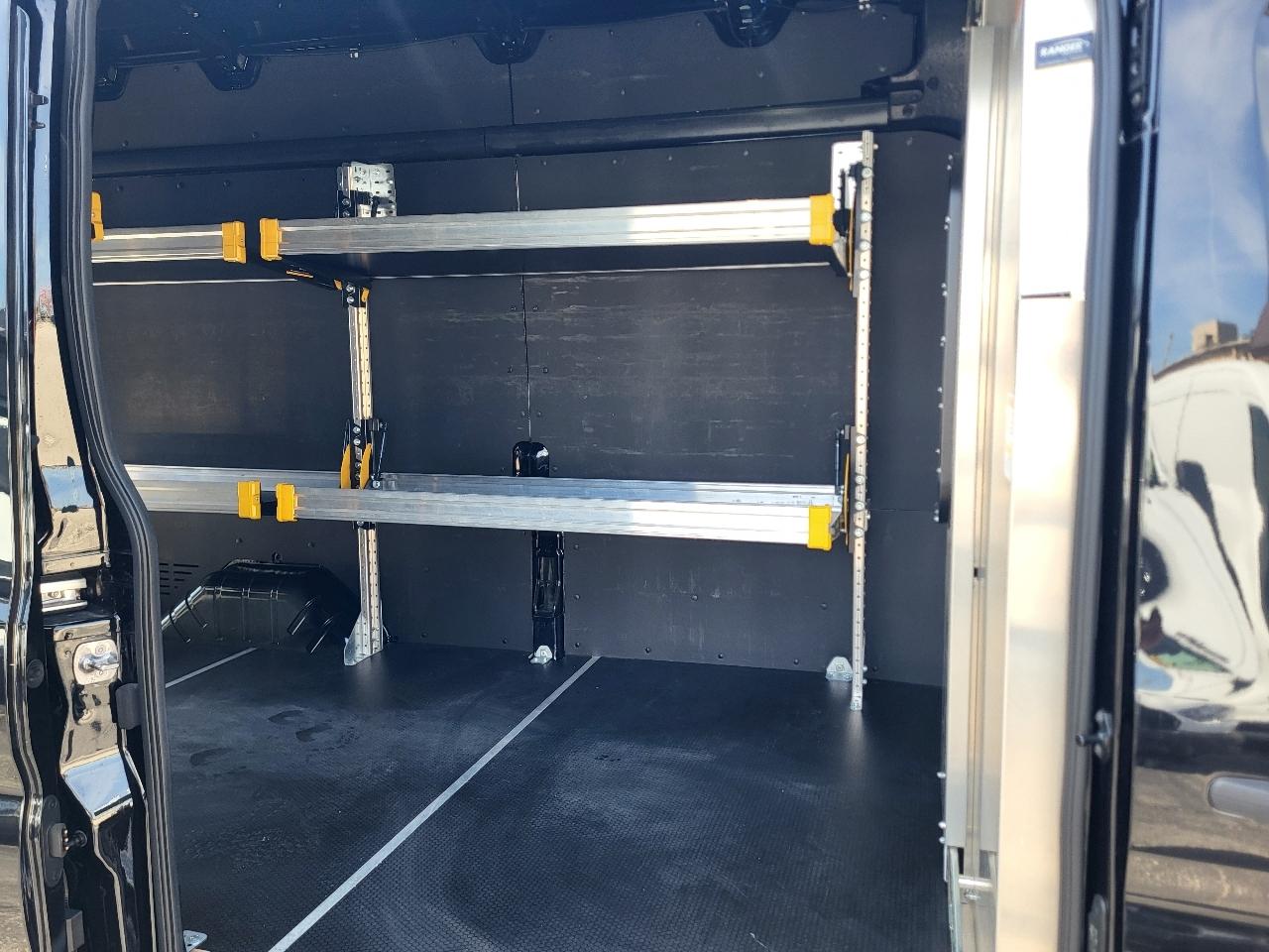 Ford Transit 250 Van High Roof w/Sliding Pass. 148-in. WB EL 2023