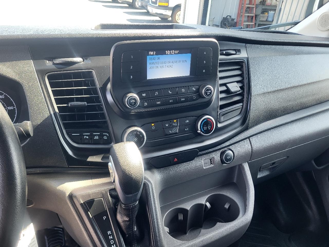 Ford Transit 250 Van High Roof w/Sliding Pass. 148-in. WB 2023