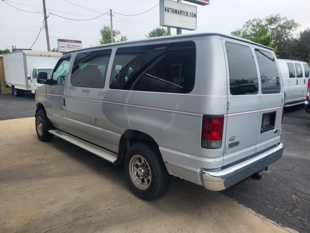 Ford Econoline E-150 Chateau 2007