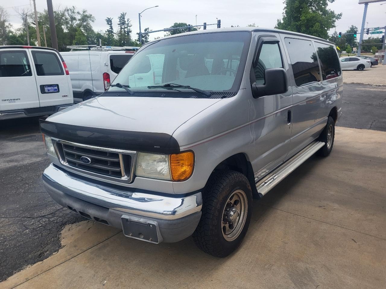 Ford Econoline E-150 Chateau 2007