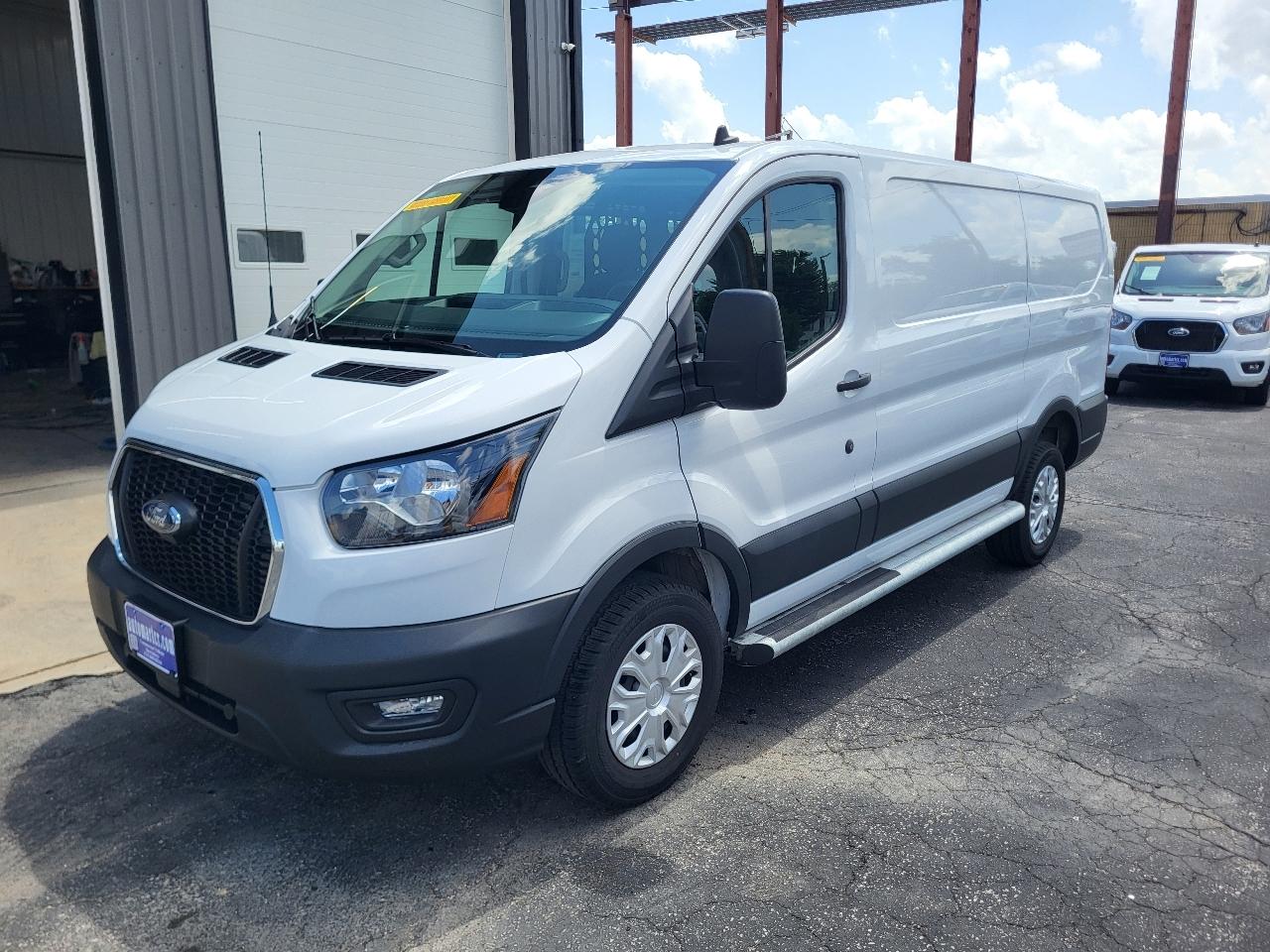 Ford Transit 250 Van 2025