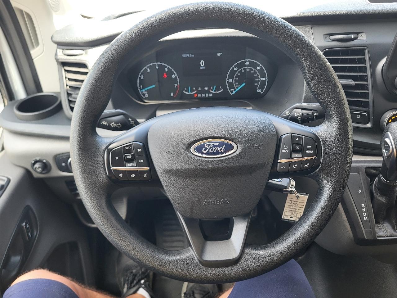 Ford Transit 250 Van 2025