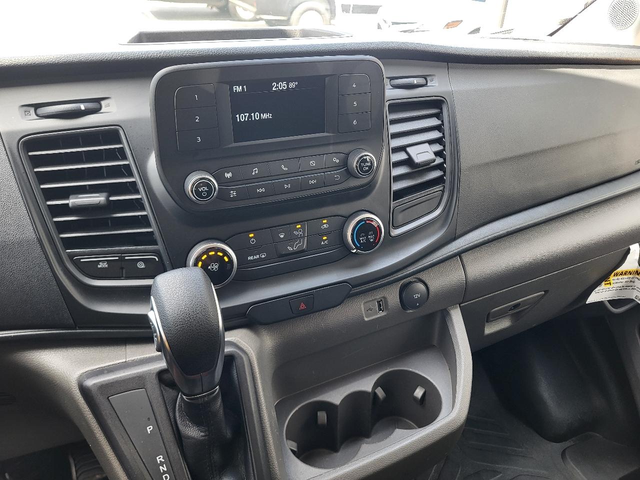 Ford Transit 250 Van 2025