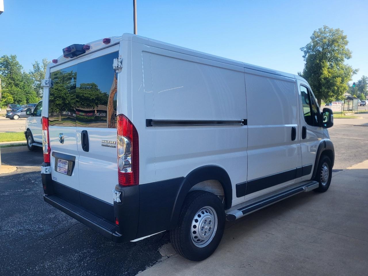 RAM Promaster 2500 Low Roof 2025