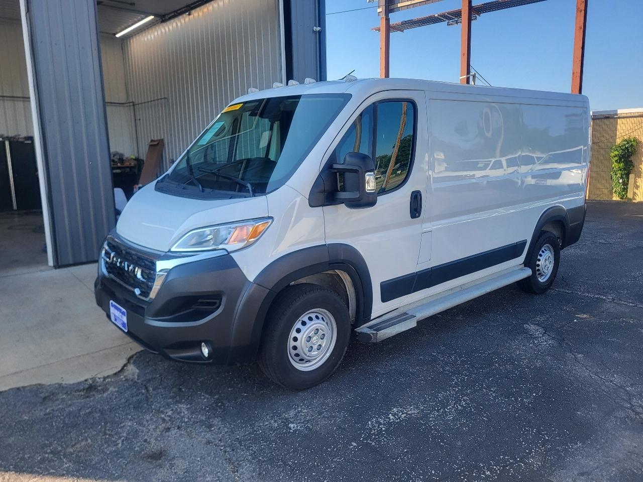 RAM Promaster 2500 Low Roof 2025