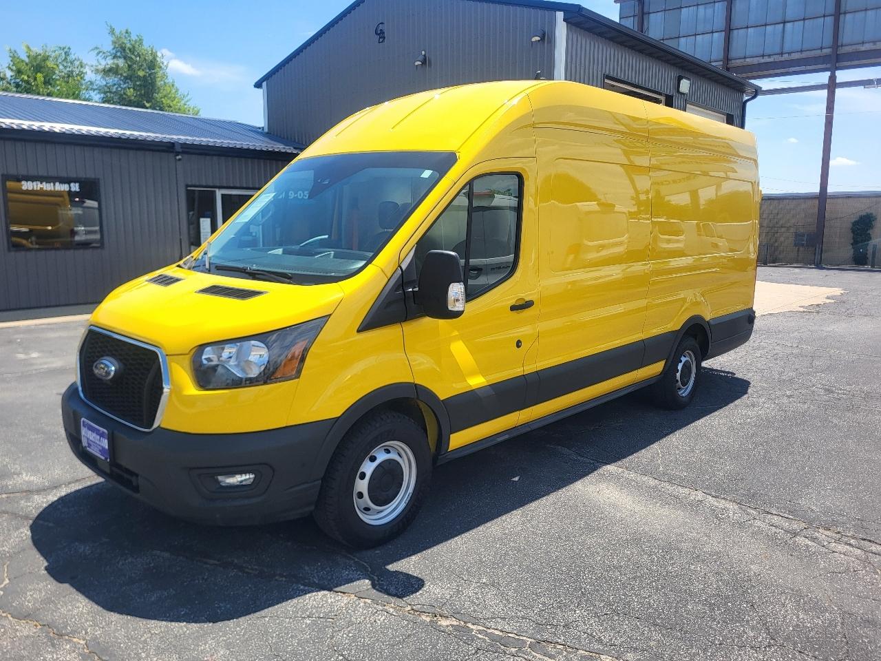 Ford Transit 250 Van High Roof w/Sliding Pass. 148-in. WB EL 2021
