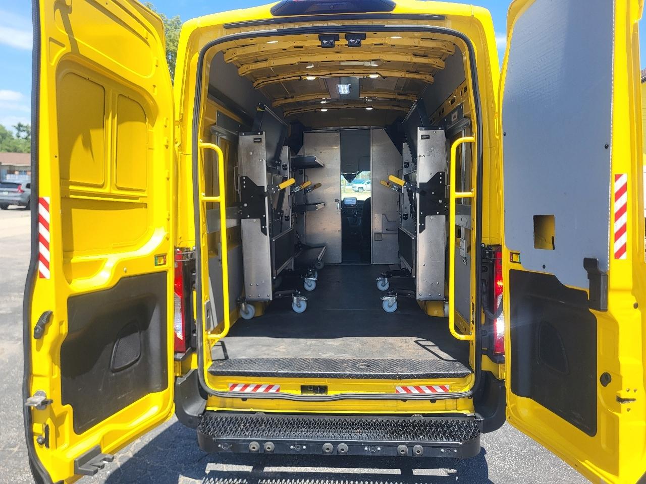Ford Transit 250 Van High Roof w/Sliding Pass. 148-in. WB EL 2021