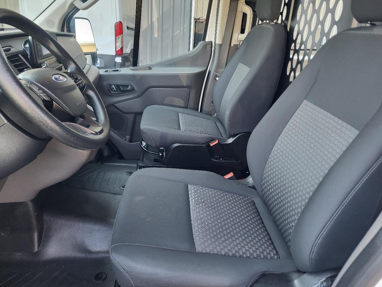 Ford Transit 250 Van 2025