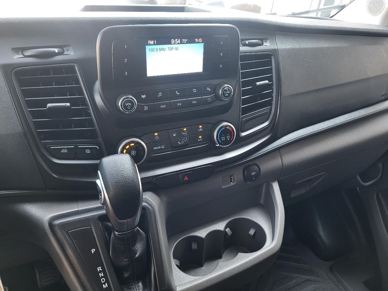 Ford Transit 250 Van 2025
